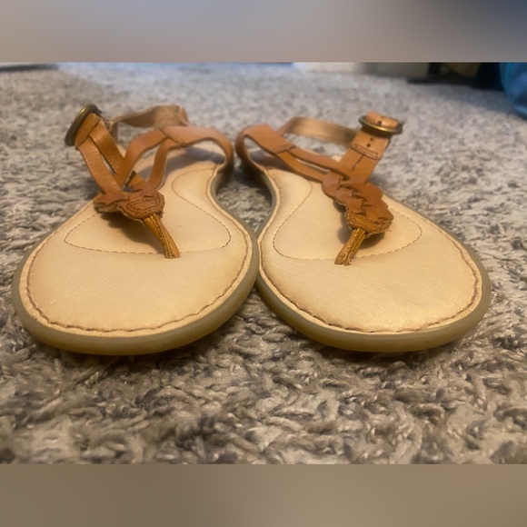 Born Braided Thong Brown Sandals - Picture 3 of 7